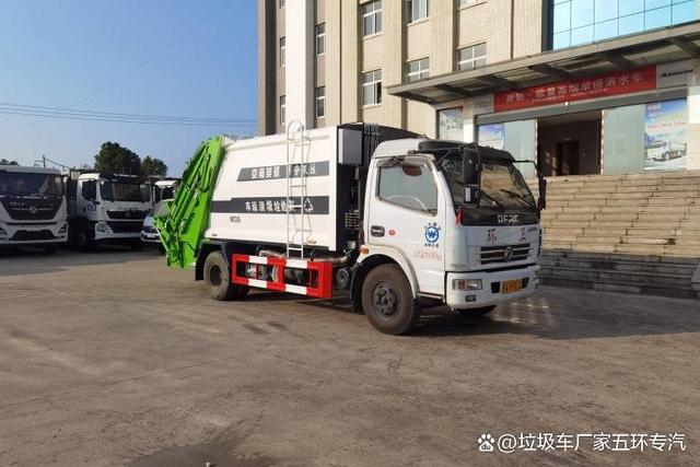 从清运先锋到绿色引擎 新能源自装卸垃圾车制造商如何引领环保科技变革